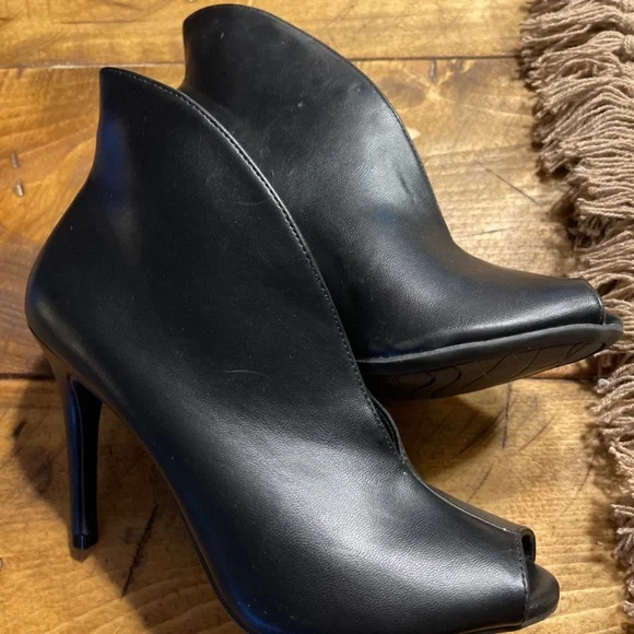 Booties - Picture 2 of 3